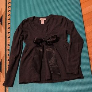 Charlotte Russe Black V-Neck Sweater with Satin Bow